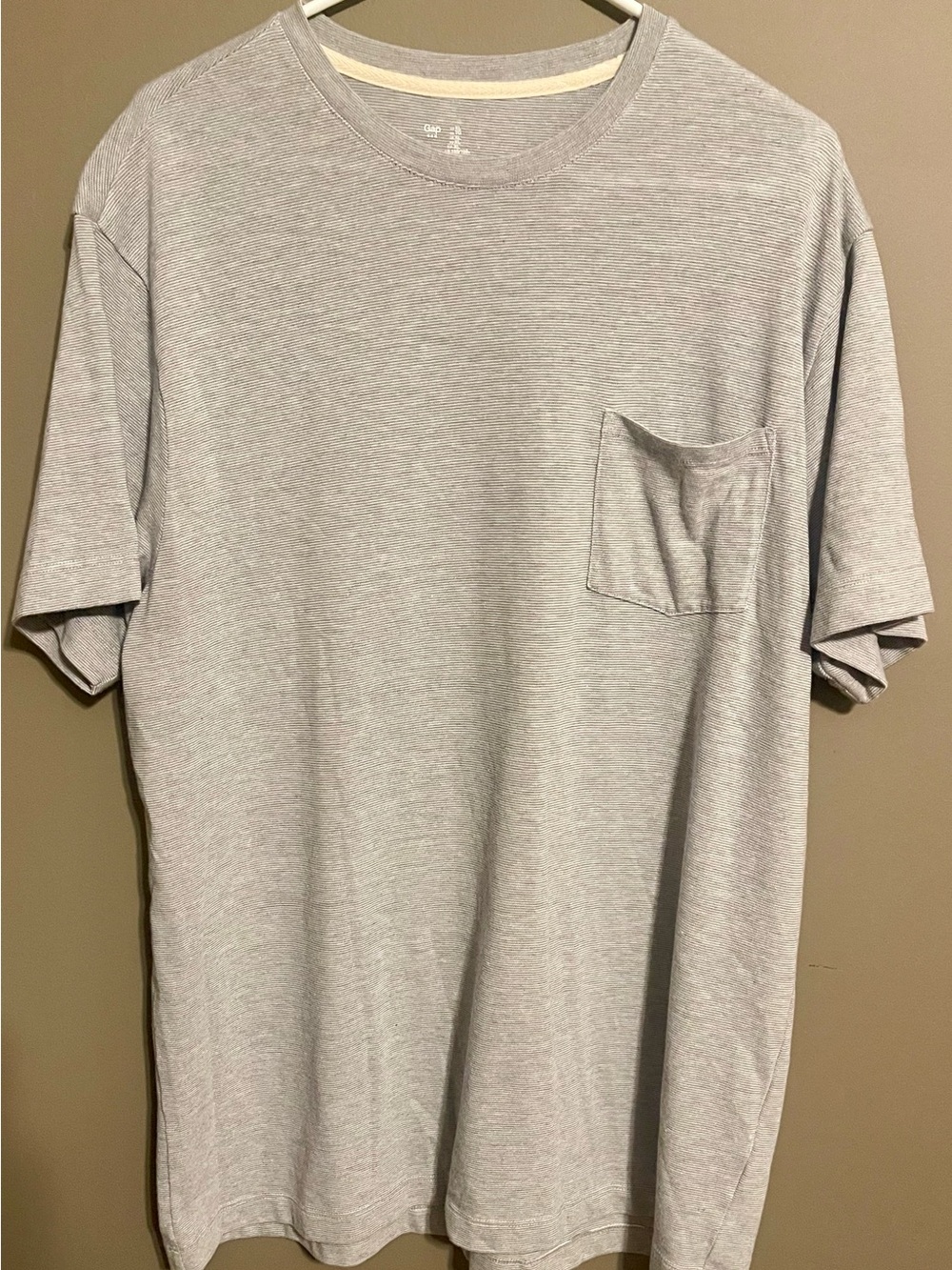 Gap Gray Pocket Crewneck T-Shirt Size XL